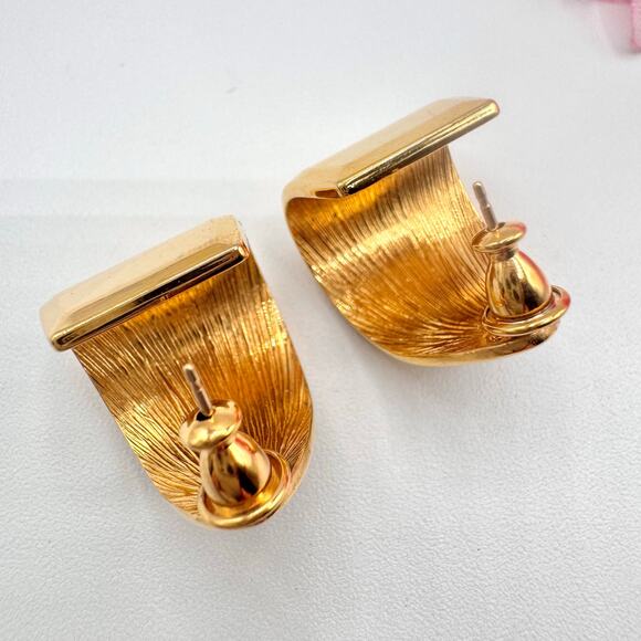 Vintage Monet J Hoop Earrings Gold Tone Signed Luxe Chic Runway Classic Timeless - Picture 12 of 16